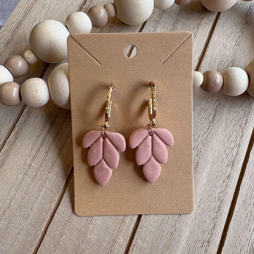 Gold Leaf Hoops - Dusty Pink